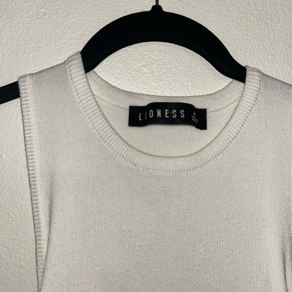 Lioness White Sleeveless Ruched Side Mini Dress - Picture 3 of 7